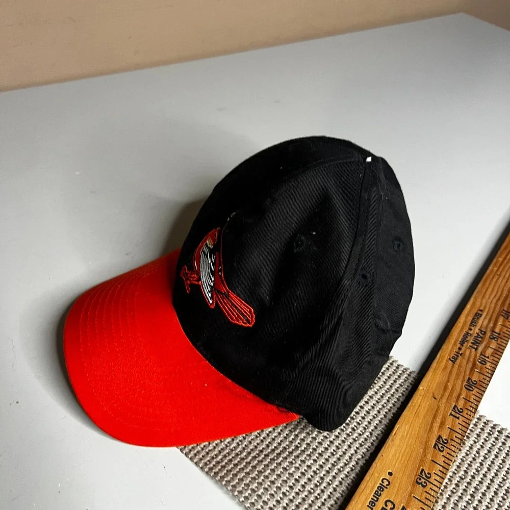 Twins Enterprise Baltimore Orioles Snapback Hat Black Red MLB Baseball Cap OSFM